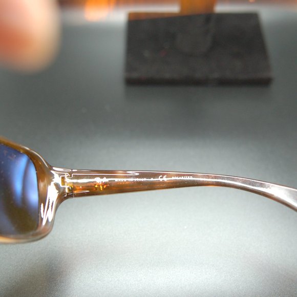 Ray Ban Sun Glasses - Picture 4 of 9